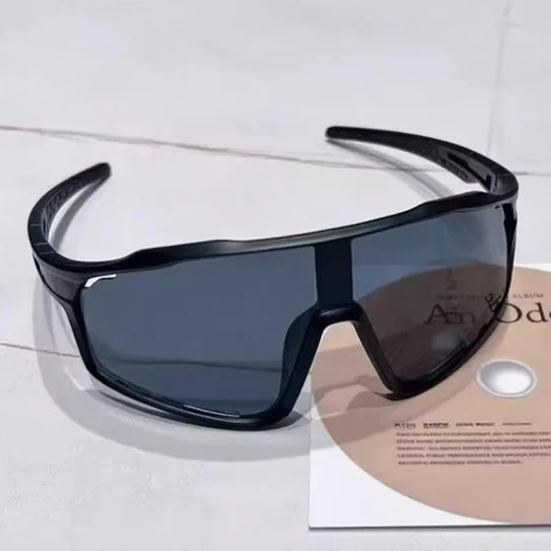 AdaptiveVision — Sport-Sonnenbrille | 1+1 GRATIS - Image 27