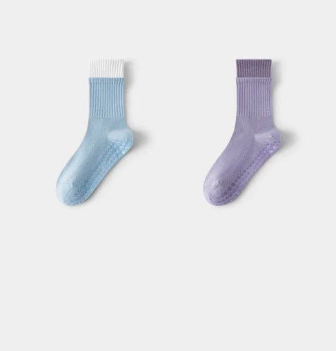 Amelia — Pilates-Griffsocken aus atmungsaktivem Baumwollmischgewebe - Image 25