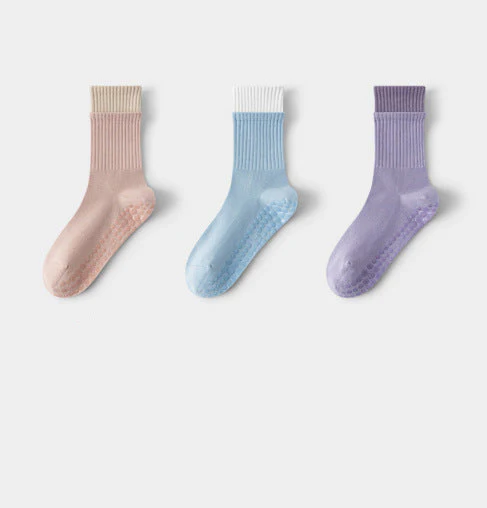 Amelia — Pilates-Griffsocken aus atmungsaktivem Baumwollmischgewebe - Image 48