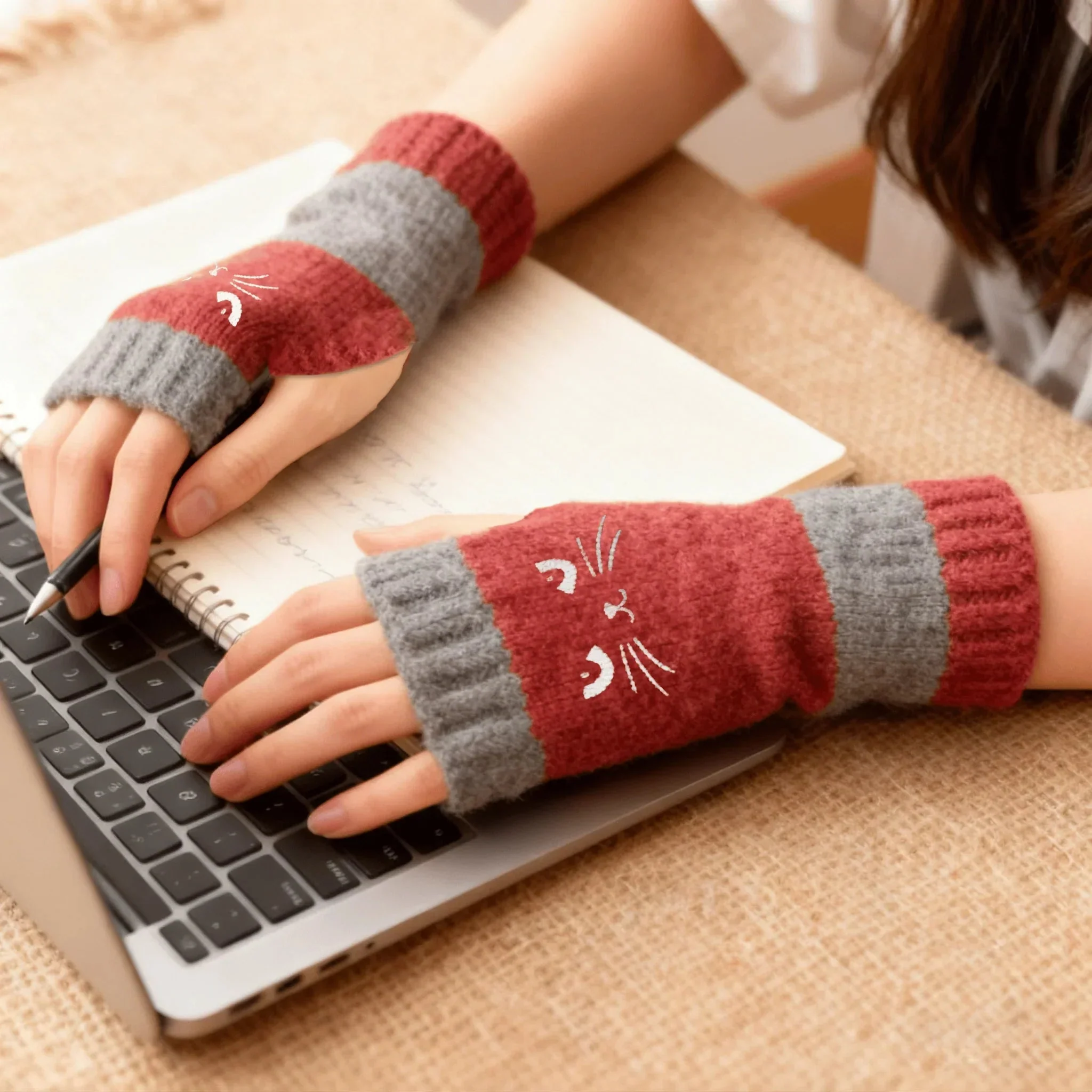 Olivia – Katzenstickerei Fingerhandschuhe | 1+1 GRATIS - Image 10