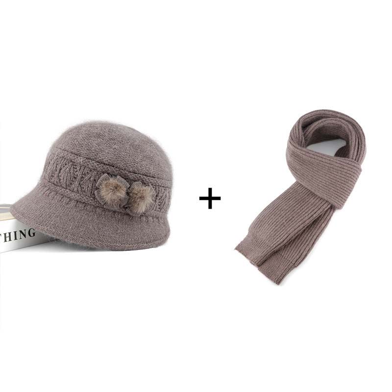 Sophia – Damen-Plüsch-Wintermütze mit Blumenakzenten - Image 11
