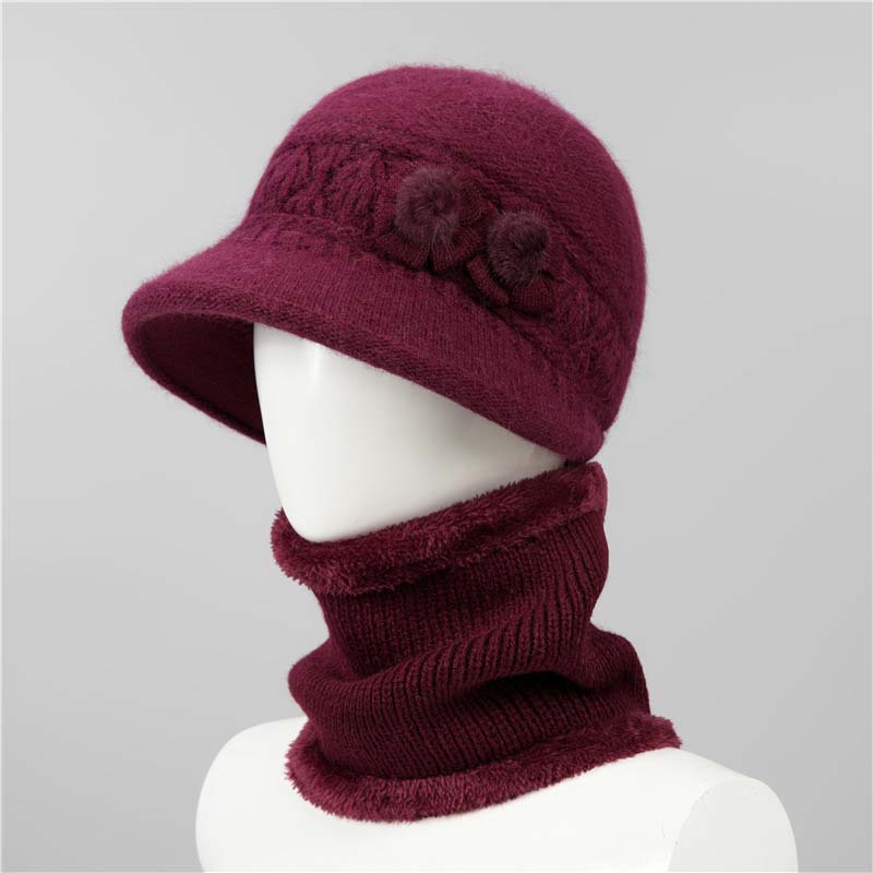 Sophia – Damen-Plüsch-Wintermütze mit Blumenakzenten - Image 21