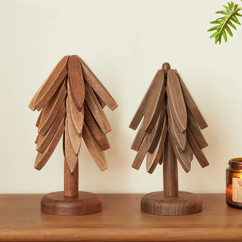 WoodJoy – Isolierte Untersetzer aus Massivholz im Weihnachtsbaum-Design - Image 3